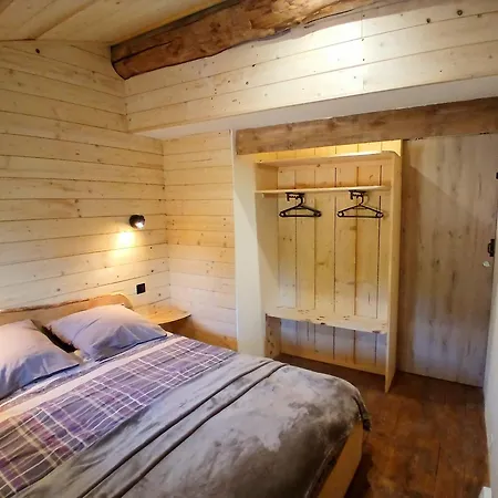 Refuge Aquilae - Nature, Sauna & Bain Nordique Privatifs *